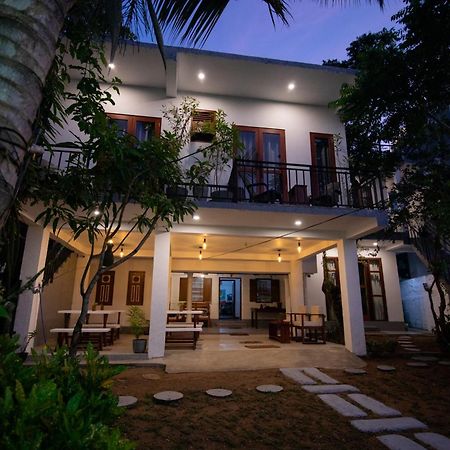 Light House Beach Home Matara Kültér fotó